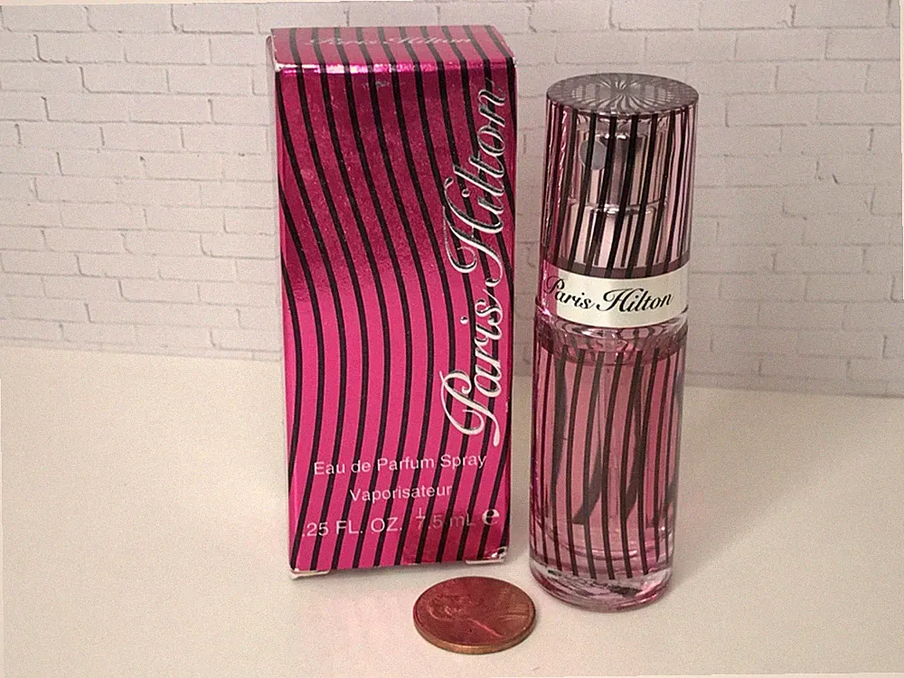 Paris Hilton MINI Purse Size Perfume Eau de Parfum Spray 0.25 fl oz/ 7.5 ml NIB